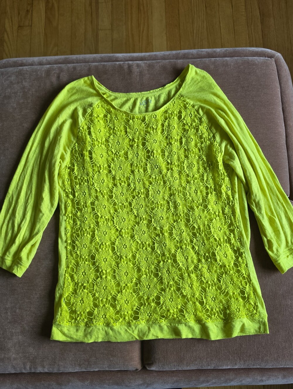 Loft Crochet Lace Front Lightweight 3/4 Sleeve Top Neon Yellow Sz L